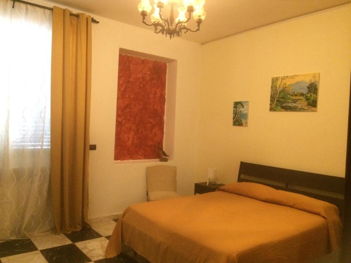 Marinette Bed & Breakfast Барселона-Поцо ди Гото Екстериор снимка